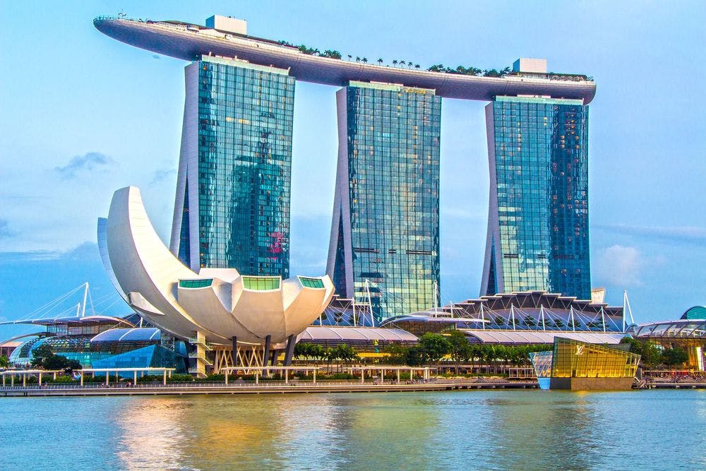 Biggest Hotels in Singapore [With Images] 