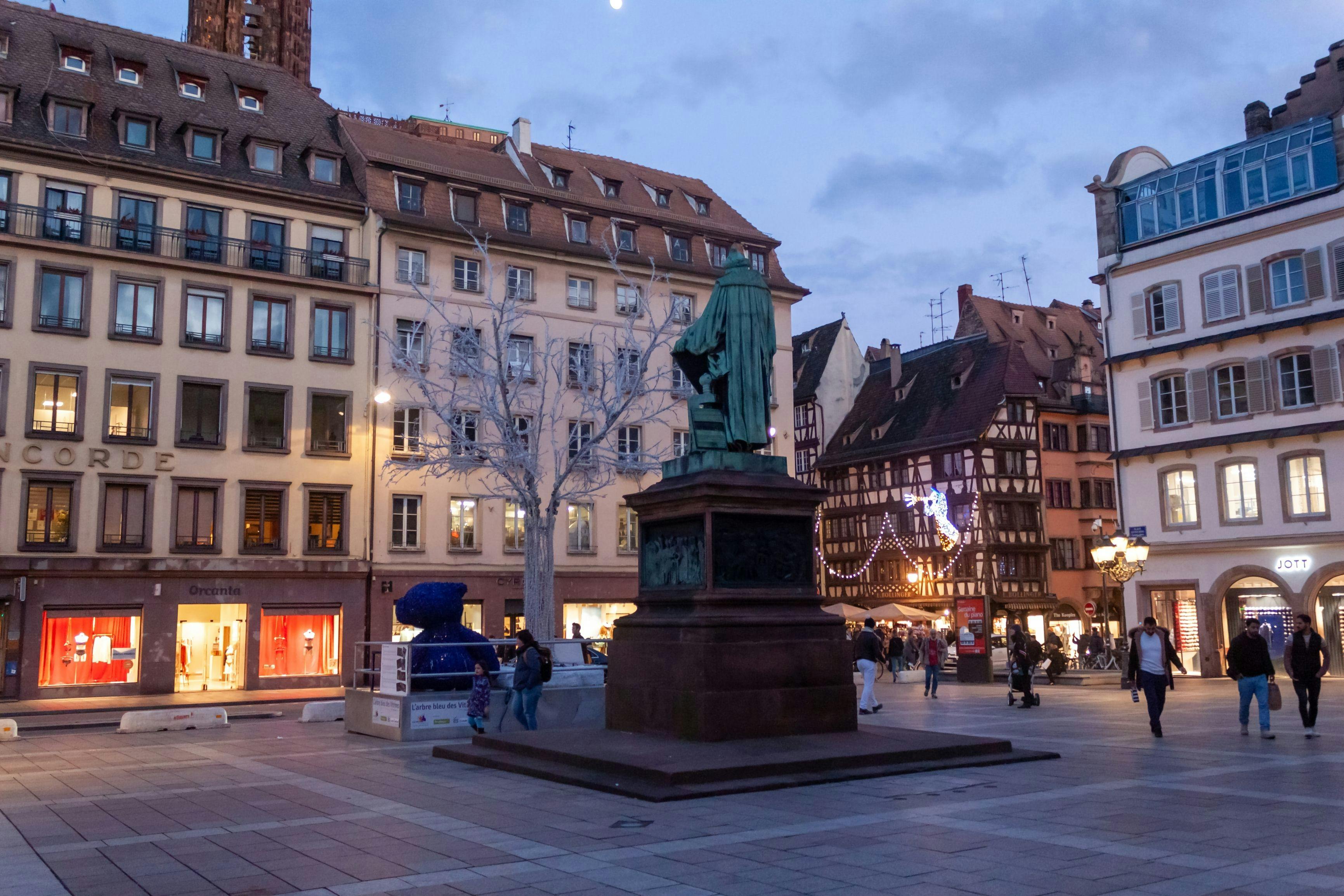 Visit Strasbourg: From Petite France to European Parliament - Gunberg square- ratepunk