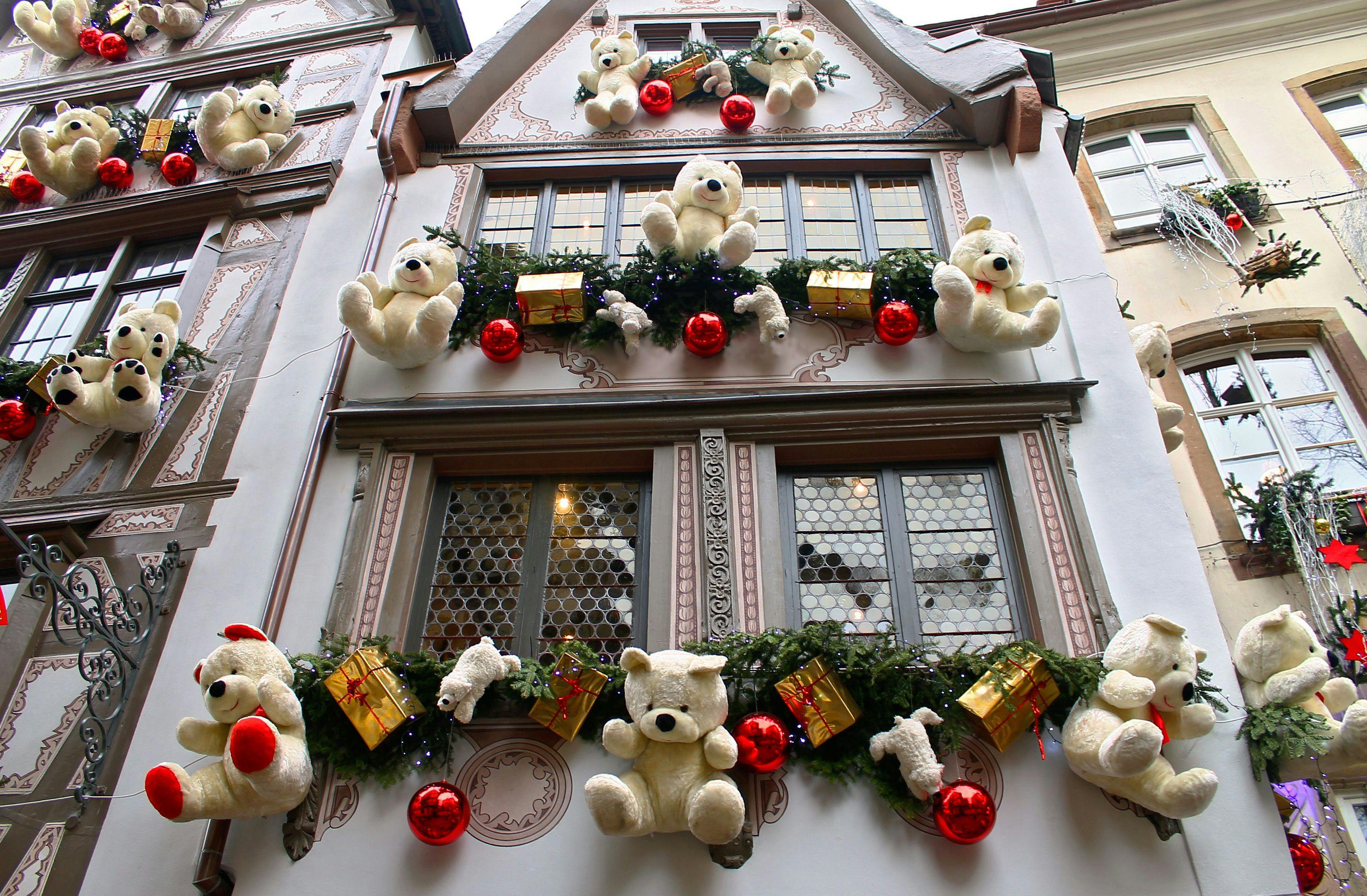 Visit Strasbourg: From Petite France to European Parliament - Strasbourg Christmas markets and teddy bears - ratepunk